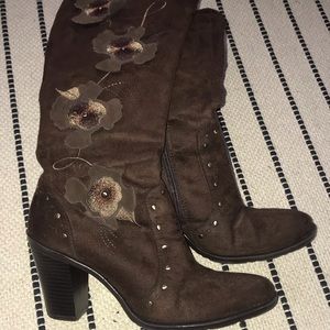 Dress Barn Lolita 7M - Boots